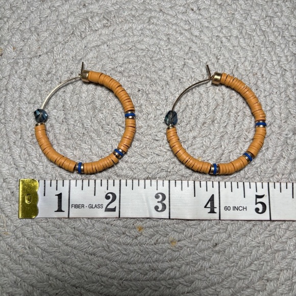 Tell Your Tale Tan and Blue Hoop Earrings - Picture 4 of 4